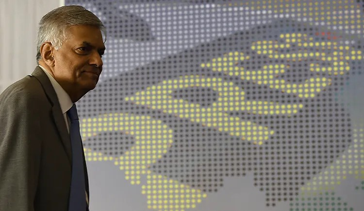 பிரிட்டன் பிரதமர் வின்சன்ட் சர்ச்சில் பெற்ற வெற்றியை பிரதமர் ரணிலால் பெற இயலுமா?