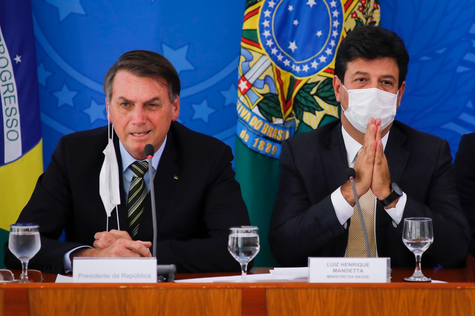 பிரேசிலின் அதிகரிக்கும் கொரோனா தொற்று பரவலும் போல்சனாரோவின் பலவீனமும்