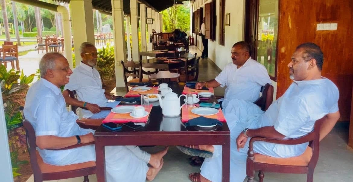 தென்னிலங்கையின் அரசியலமைப்பு முயற்சி ஏமாற்றுக்களும் அதிகாரப் பகிர்வு முறைமையில் முரண்படும் தமிழ் கட்சிகளும்!